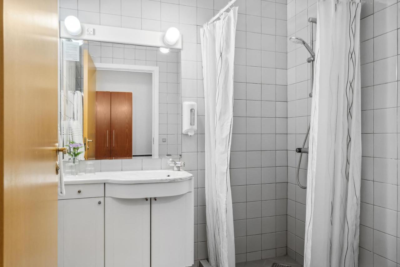 Hotel Pinenhus Glyngøre Extérieur photo