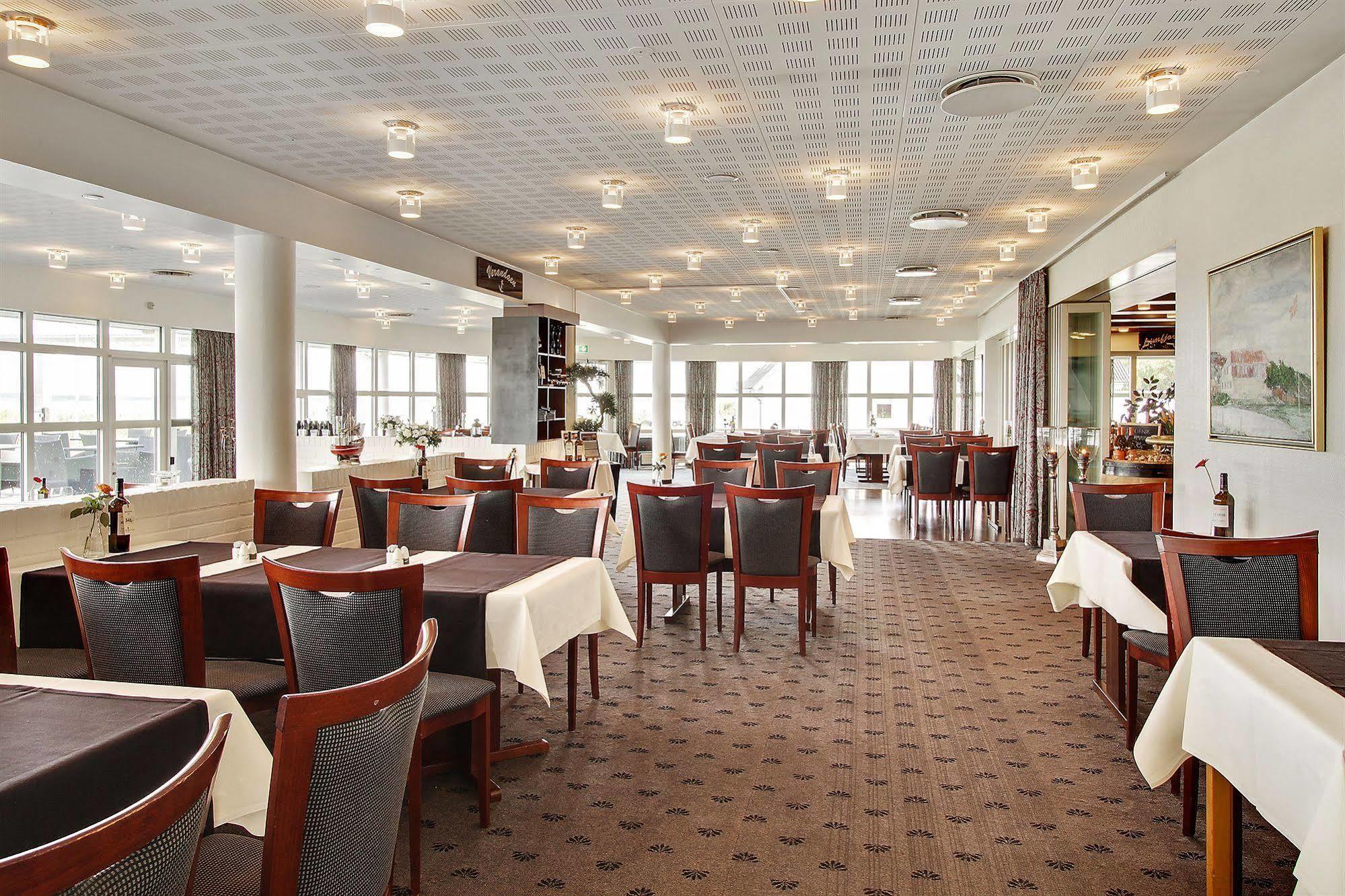 Hotel Pinenhus Glyngøre Extérieur photo