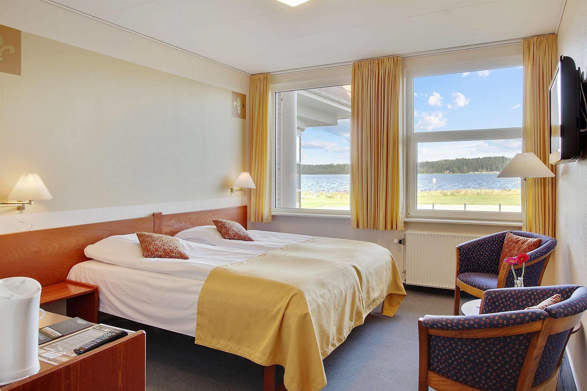 Hotel Pinenhus Glyngøre Extérieur photo