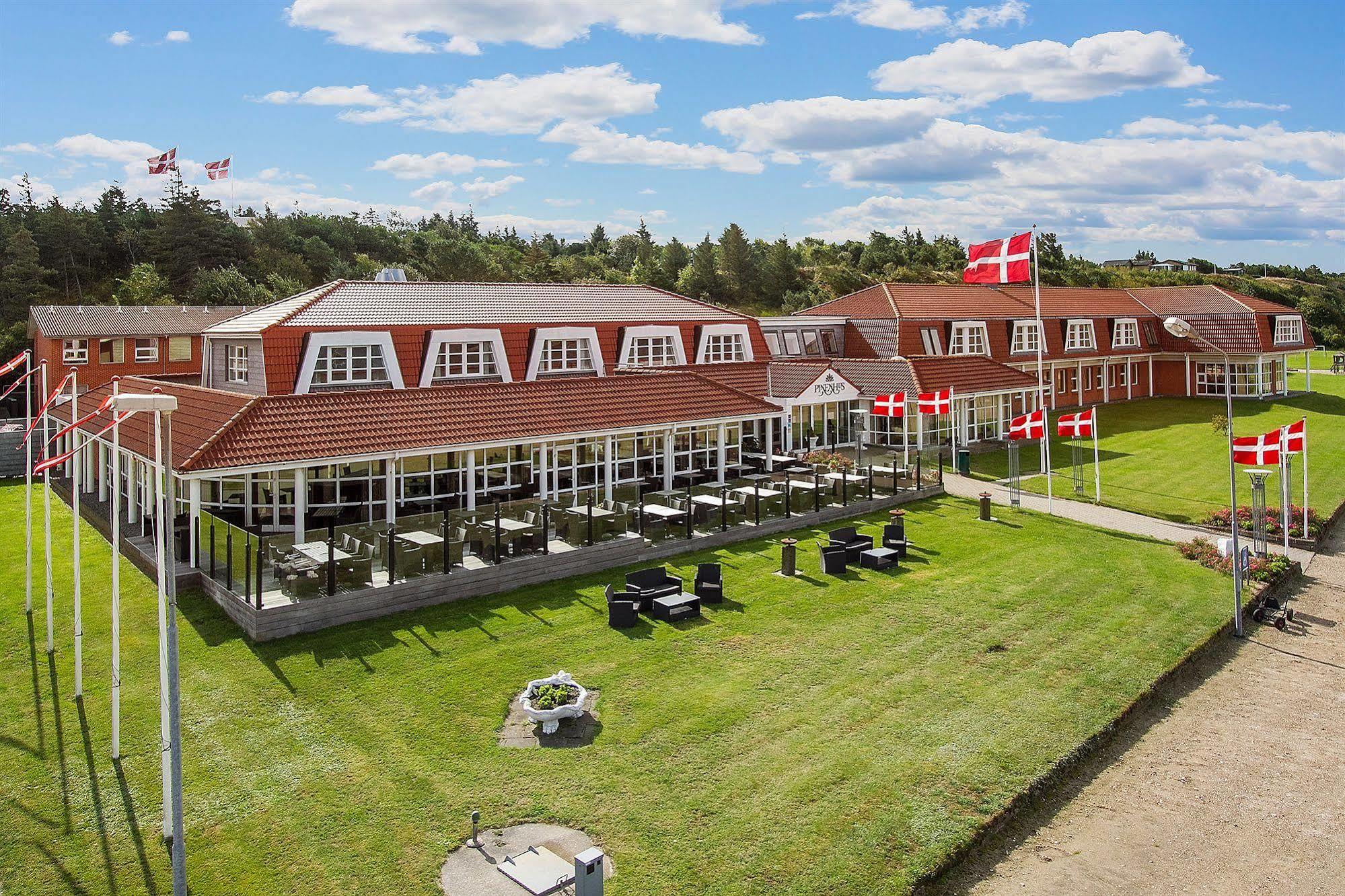 Hotel Pinenhus Glyngøre Extérieur photo